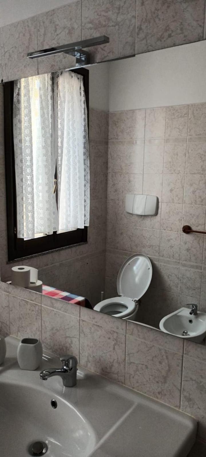 Casa Vacanze Sos Flores Альгеро Экстерьер фото